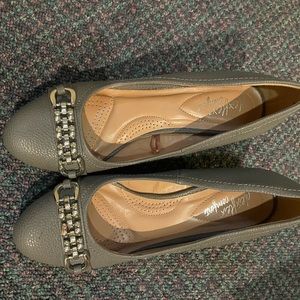 Dexflex comfort wedge heels